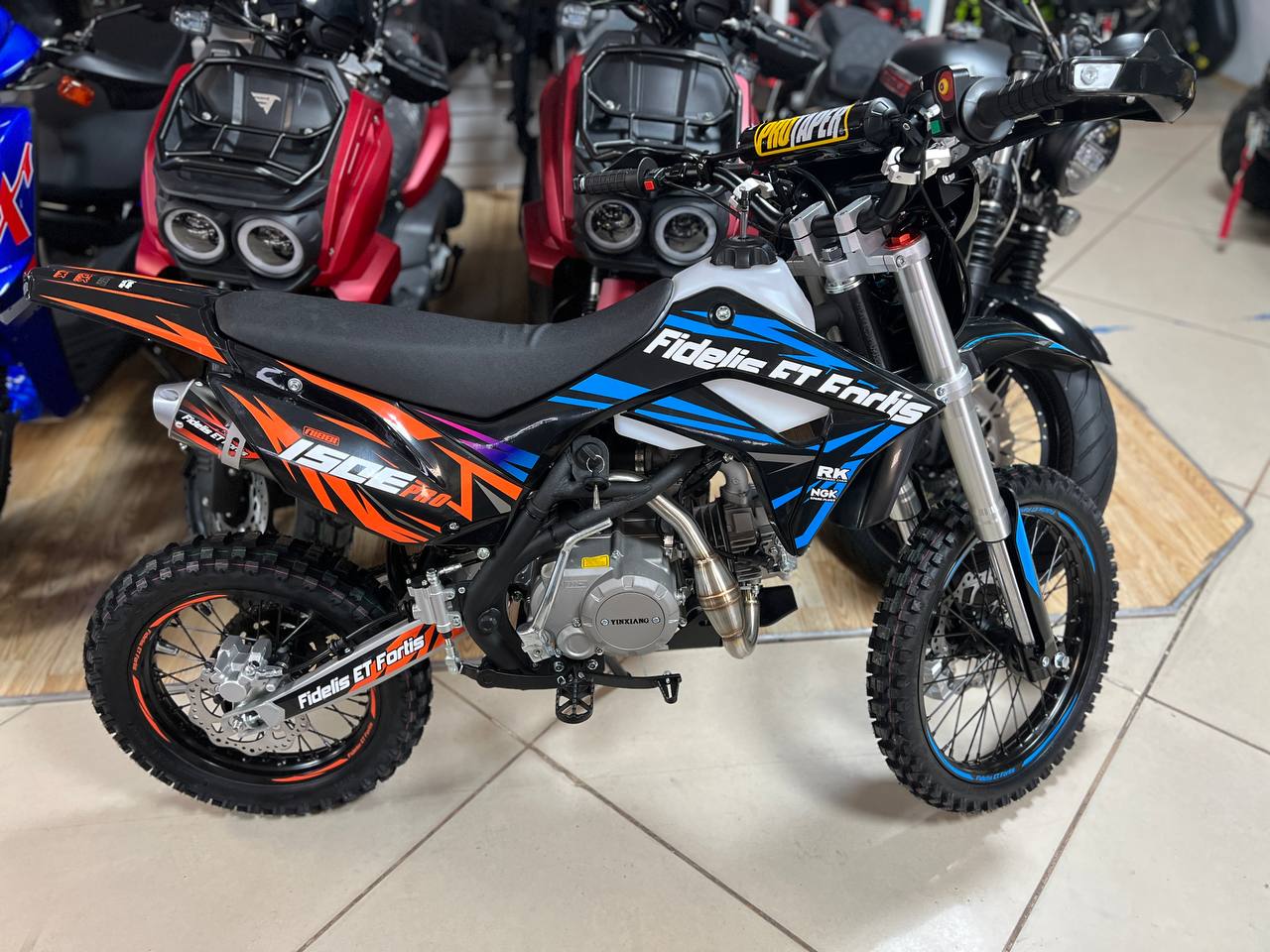 Мотоцикл (питбайк) PROMAX FIDET (ФАЙДЕТ) 190E PRO 17/14 в Королёве