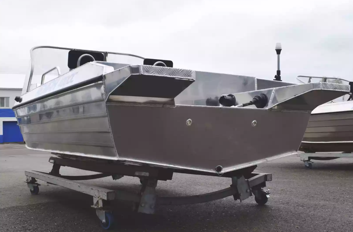 Алюминиевая лодка  Neman-400 DC в Королёве